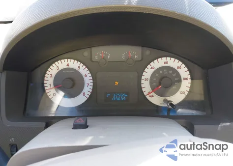 2011 Mazda Tribute I Grand Touring z USA, uszkodzony, nr VIN 4F2CY0C72BKM06528